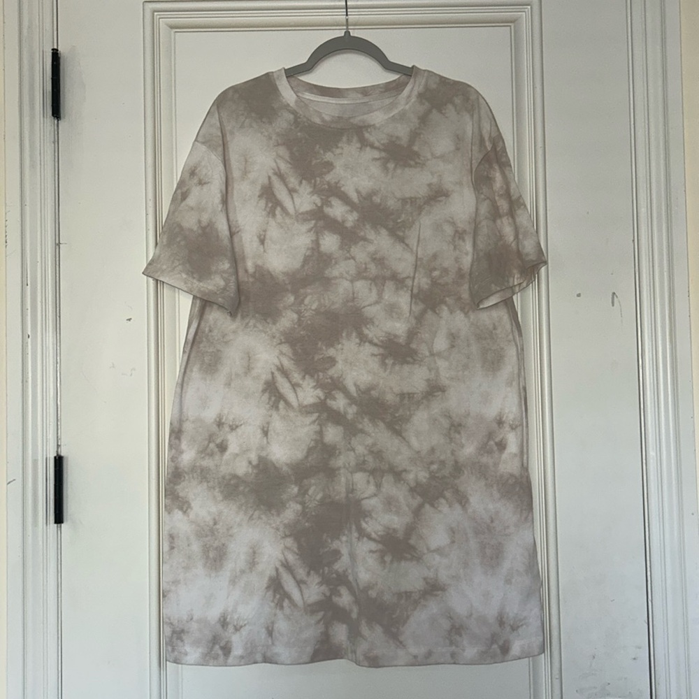 NWOT a new day t-shirt dress
